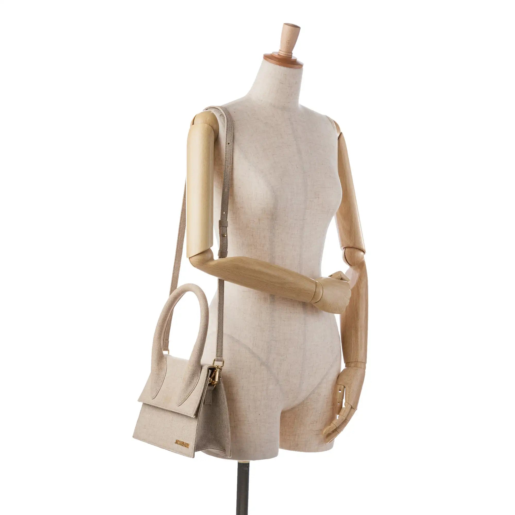 Jacquemus Chiquito Le Grand Beige Canvas