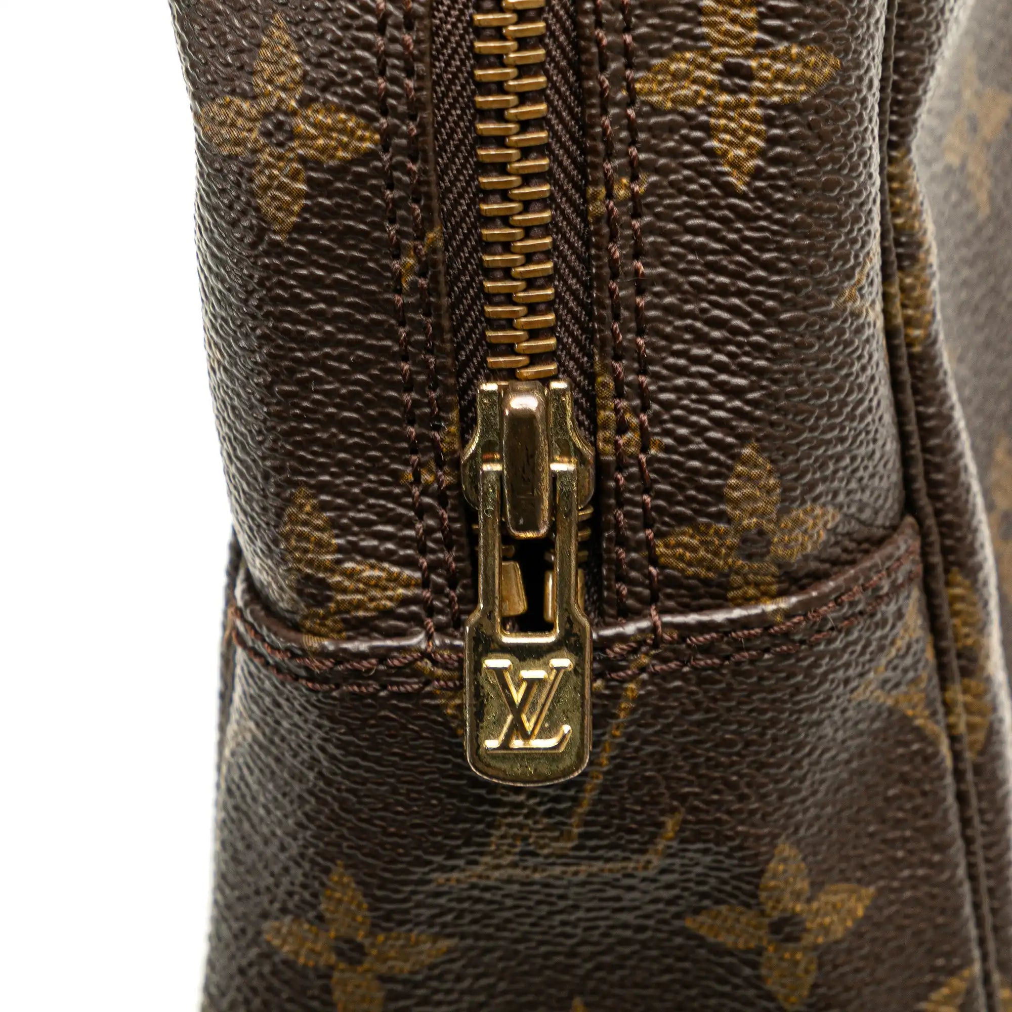 Louis Vuitton Trousse Toilette 28 Monogram Canvas