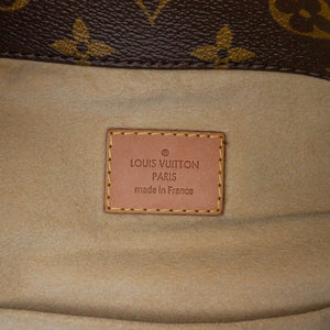 Louis Vuitton Artsy MM Monogram Canvas