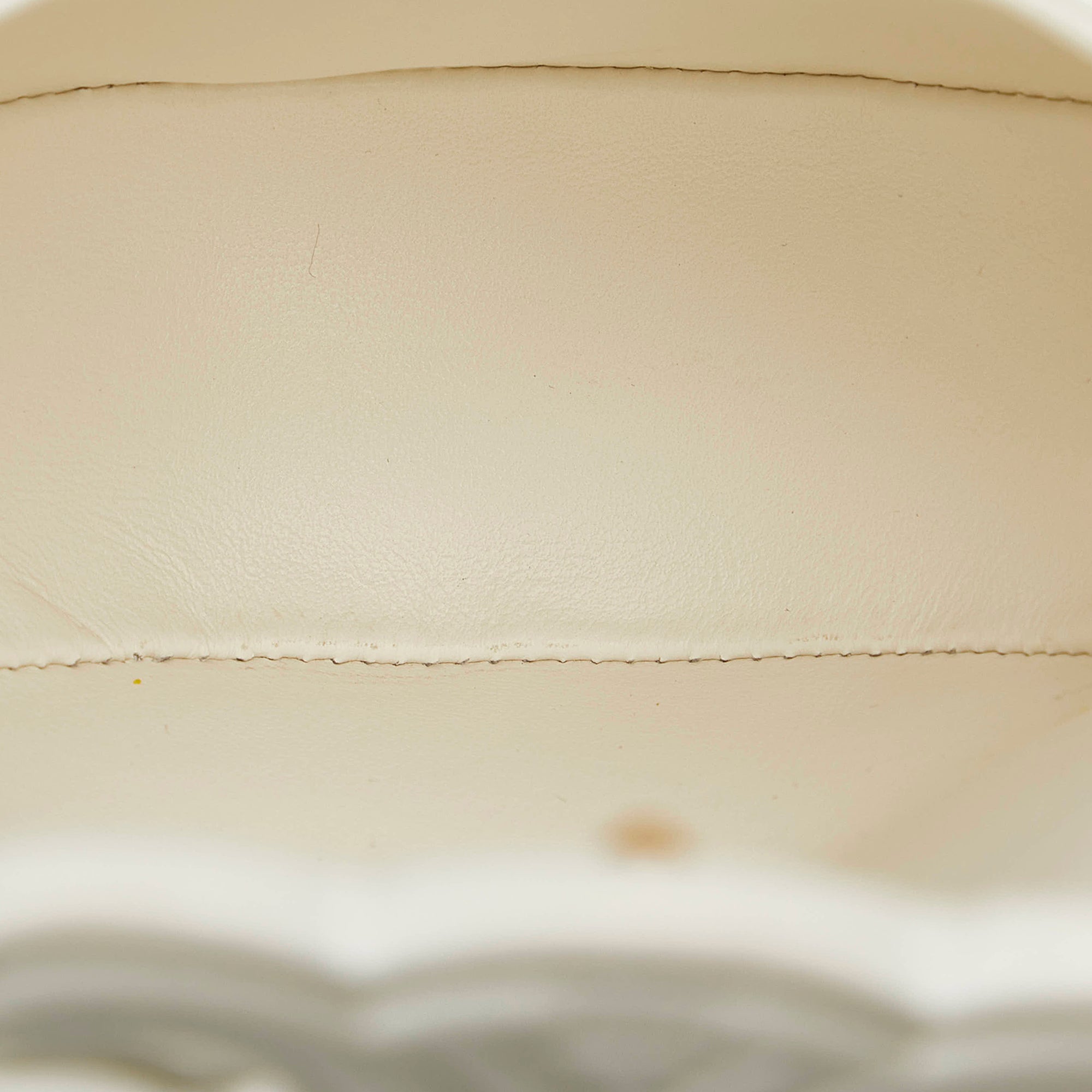 Celine Triomphe Cuir Besace Mini White Calfskin